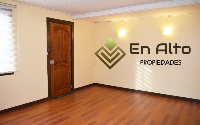 Casa Comercial San Martín / Temuco