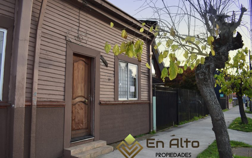 Casa Comercial San Martín / Temuco