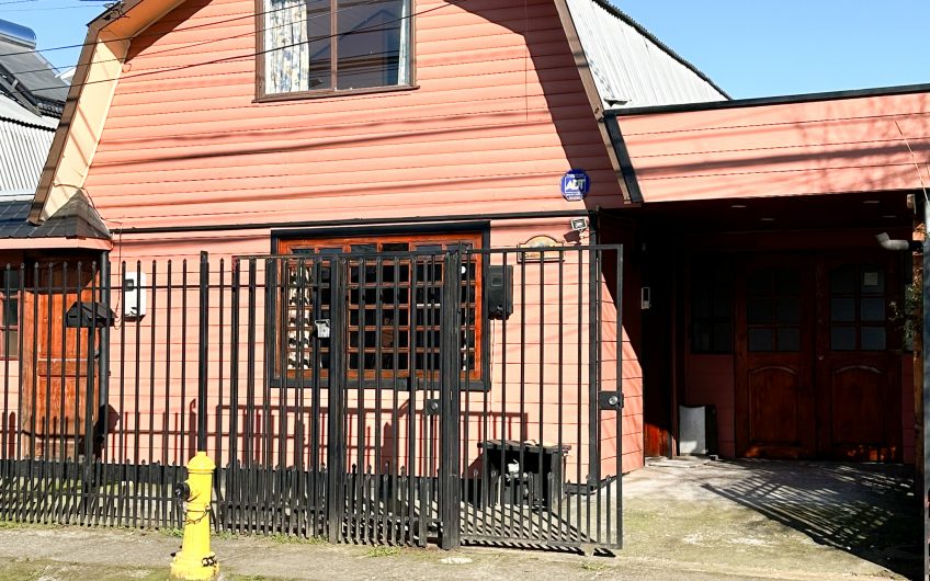 CASA EN VILLA CLARO DE LUNA / TEMUCO