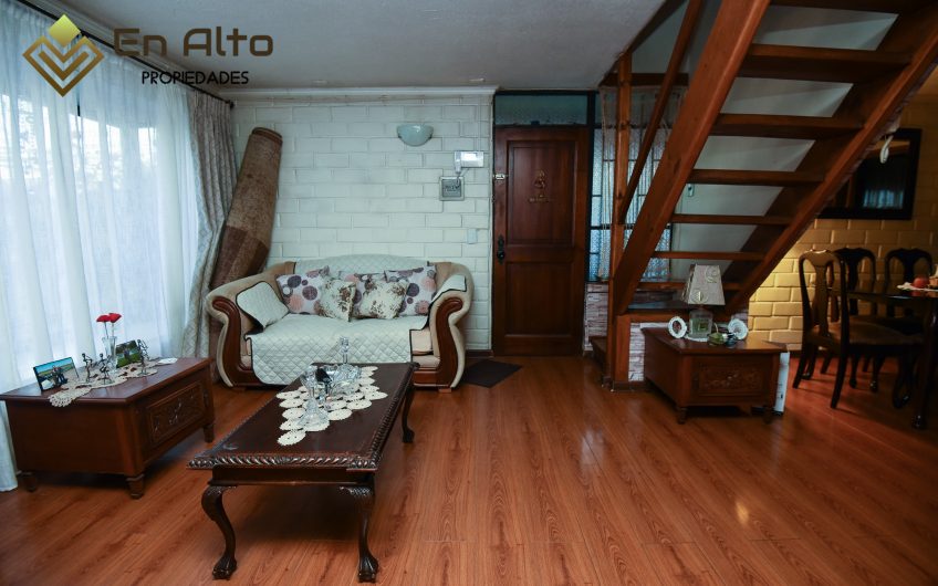 CASA ALTAMIRA- JAVIERA CARRERA/ 1 CUADRA MARTÍN LUTERO