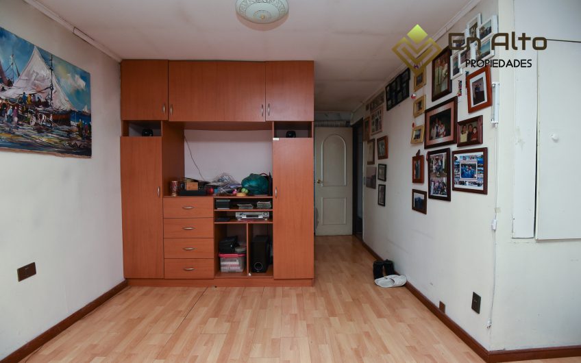 CASA ALTAMIRA- JAVIERA CARRERA/ 1 CUADRA MARTÍN LUTERO